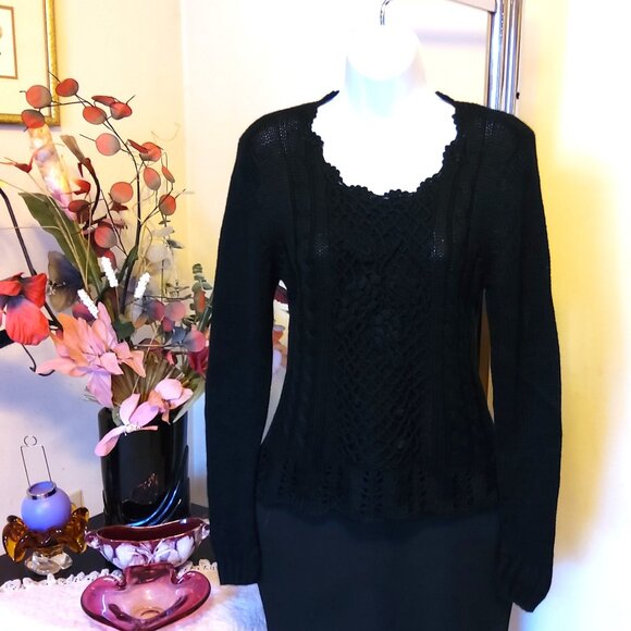 NWT Women’s Black Lightweight Long Sleeve Crochet Cardigan Pullover Sweater - Picture 1 of 7